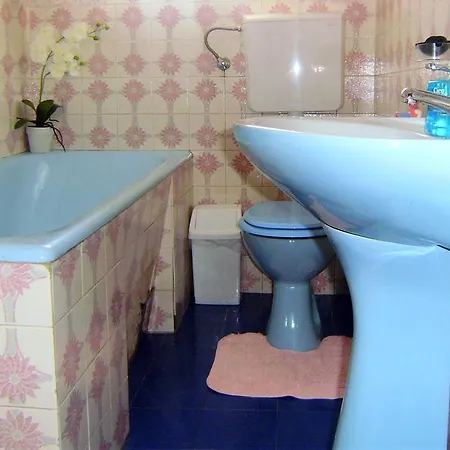 Dora Appartement *